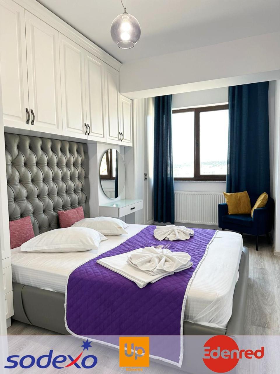 Tod Apartments Palas Mall Ясси Екстер'єр фото
